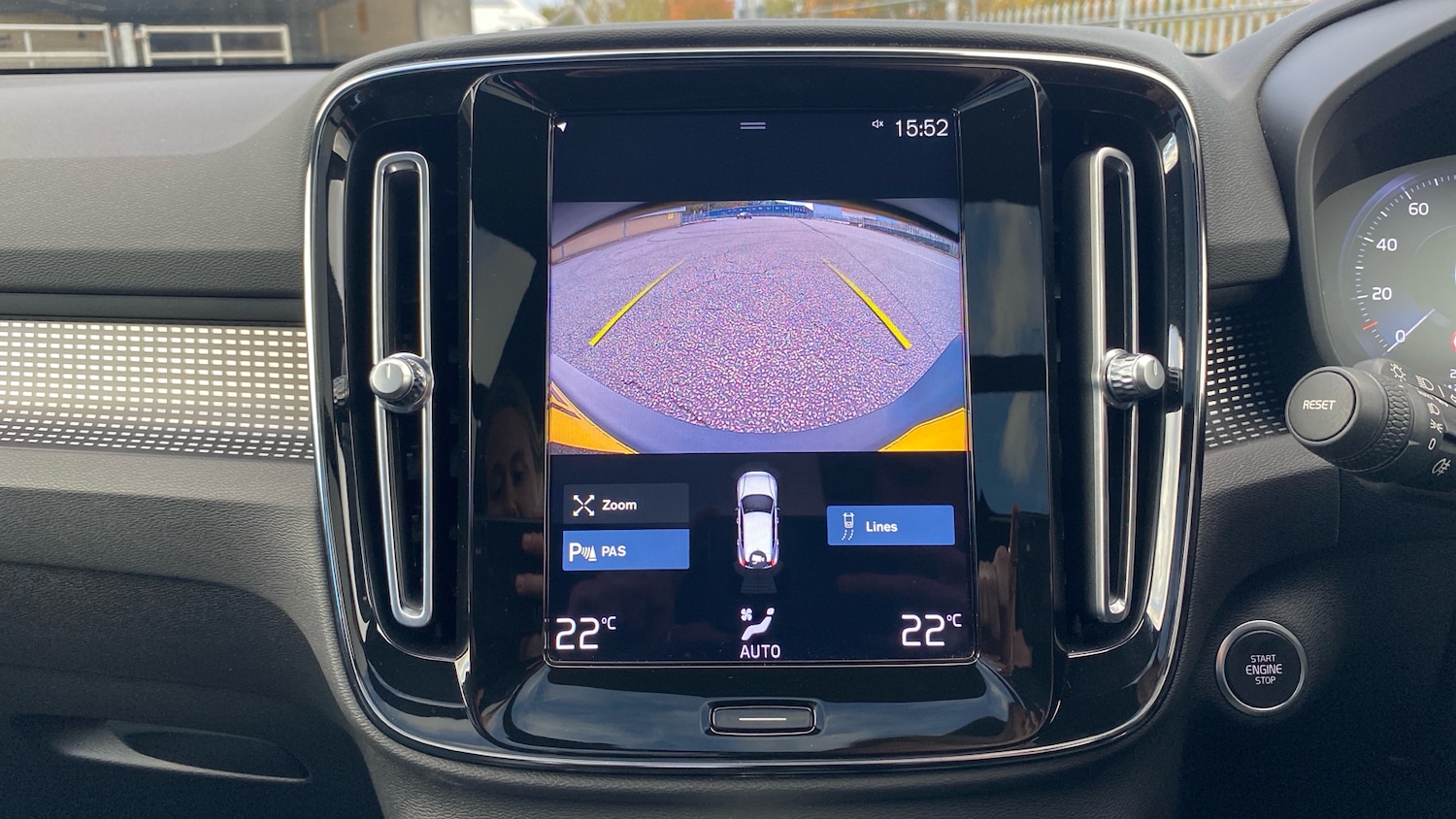 Used Volvo XC40 2021 for sale - 76653193: Photo 32