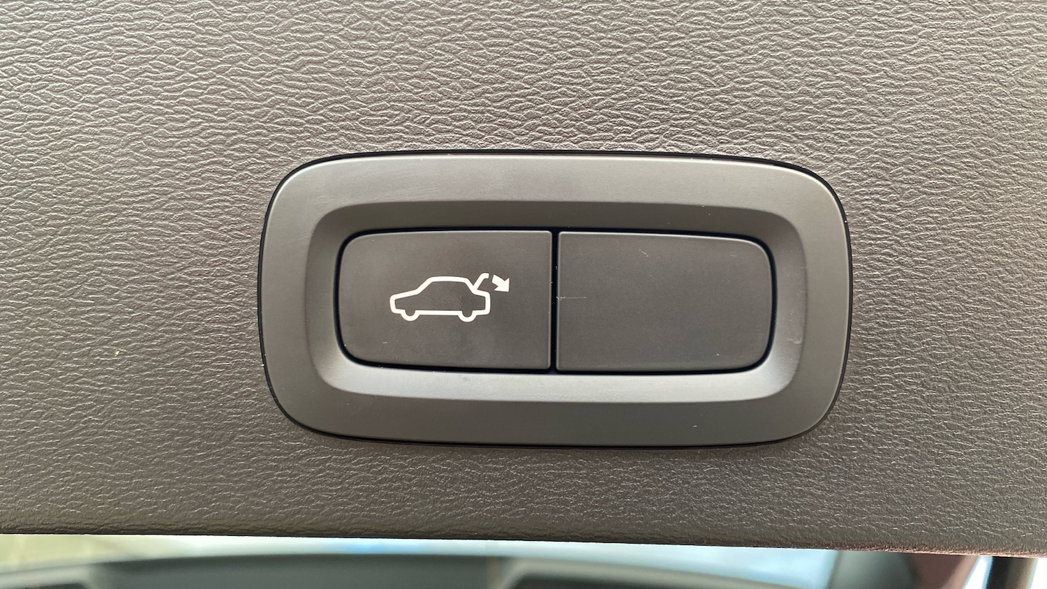 Used Volvo XC40 2021 for sale - 76653193: Photo 41