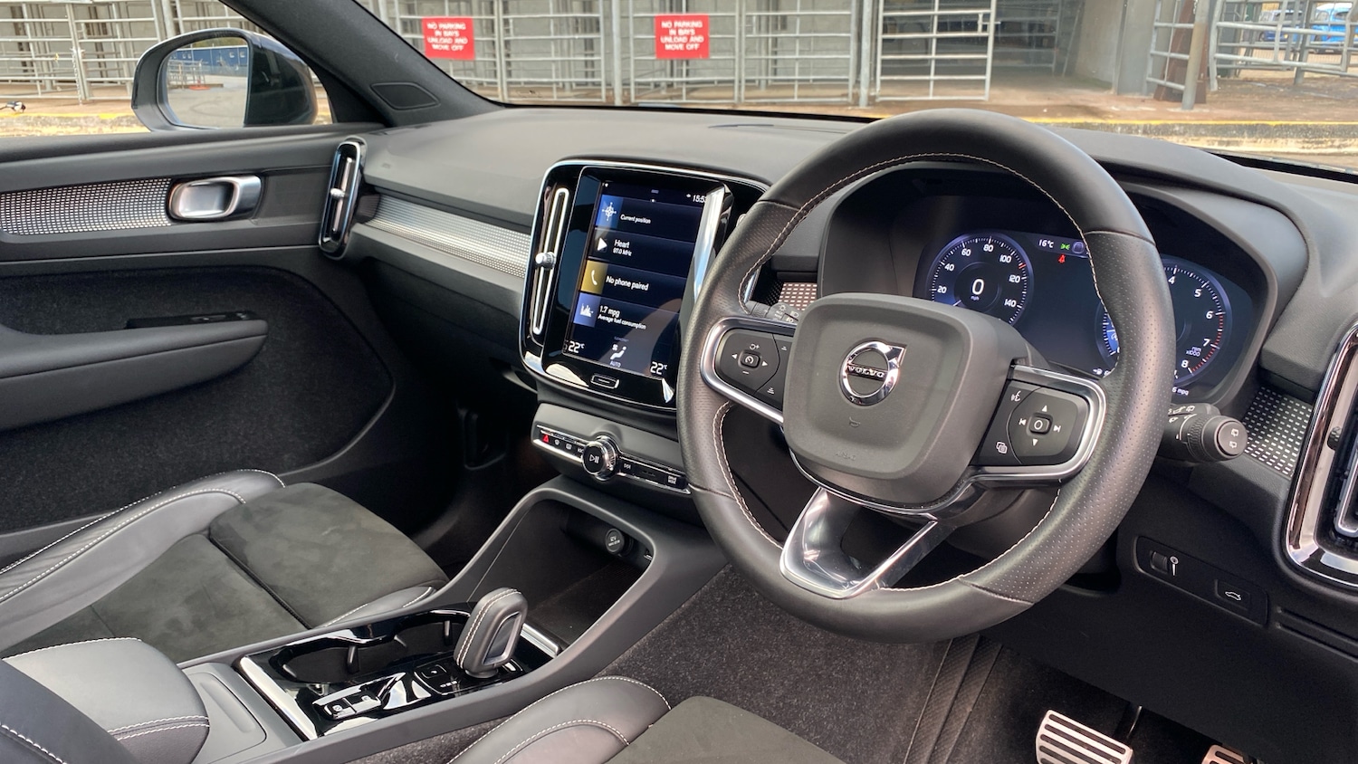 Used Volvo XC40 2021 for sale - 76653193: Photo 5