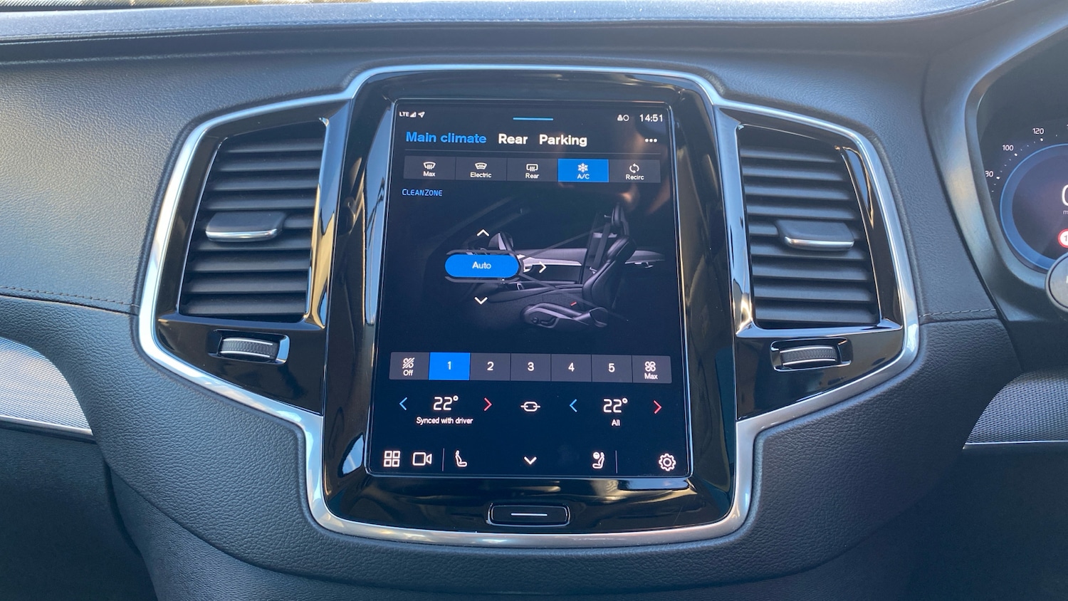 Used Volvo XC90 2022 for sale - 76653186: Photo 26