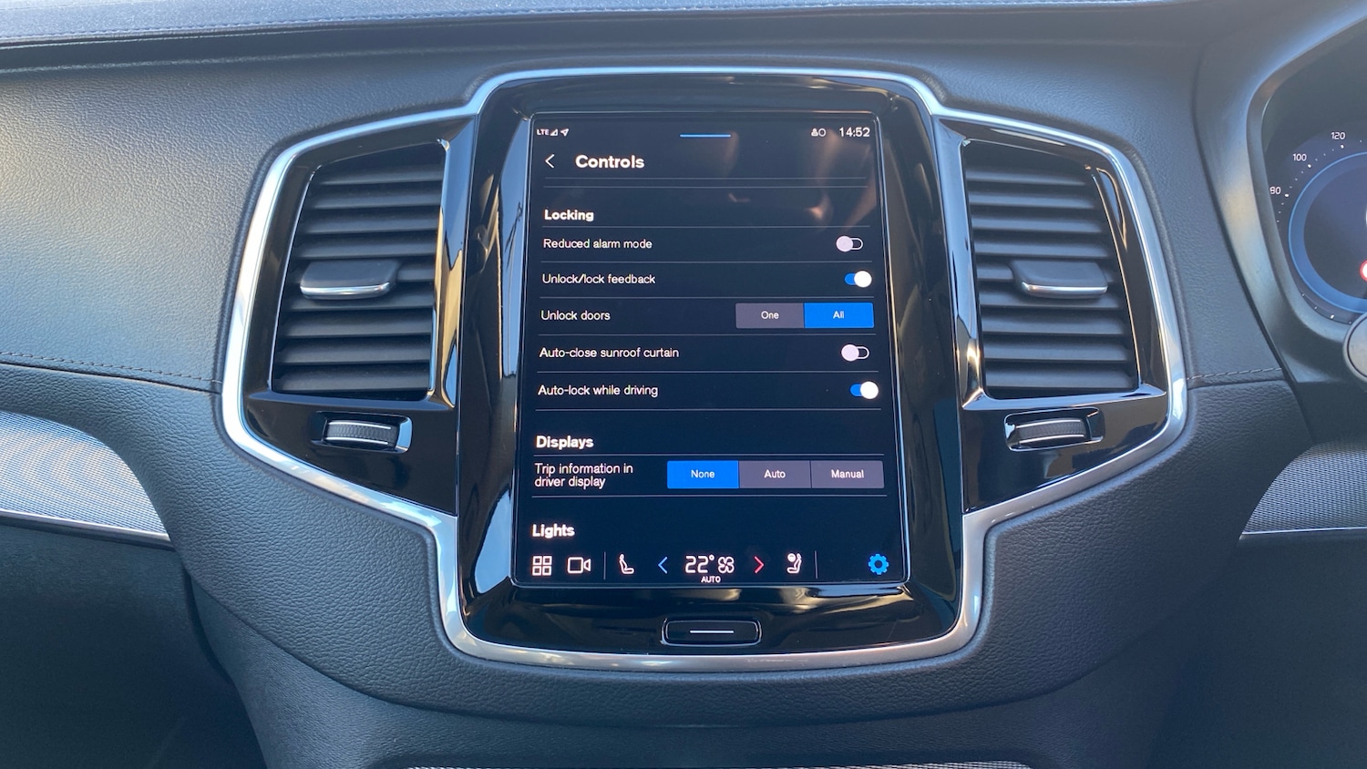 Used Volvo XC90 2022 for sale - 76653186: Photo 33