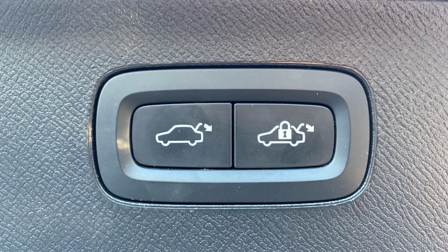 Used Volvo XC90 2022 for sale - 76653186: Photo 42