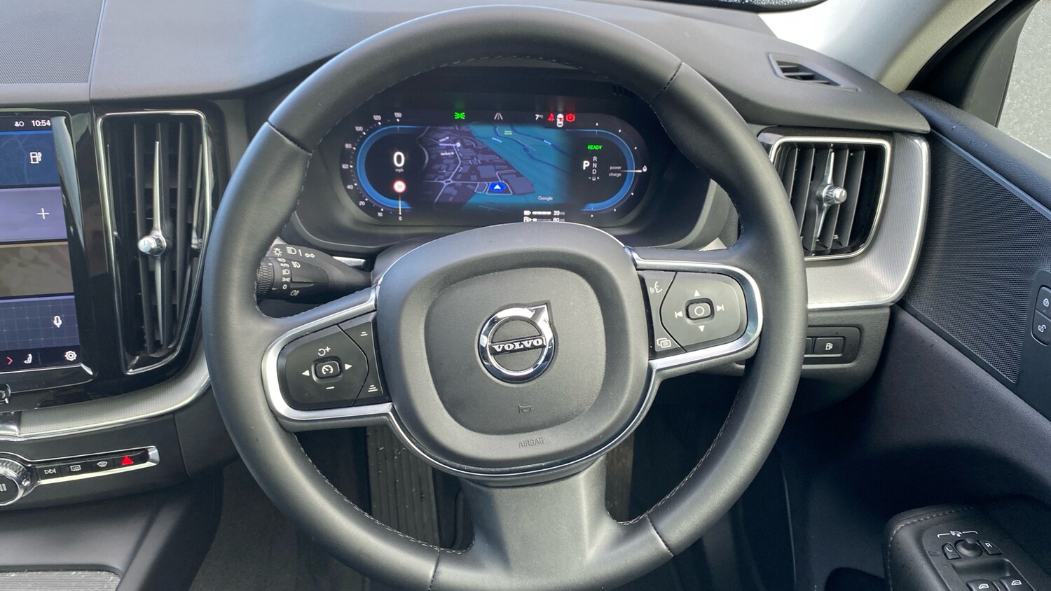 Used Volvo XC60 2022 for sale - 77501630: Photo 10