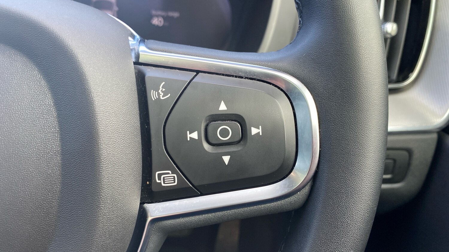 Used Volvo XC60 2022 for sale - 77501630: Photo 19