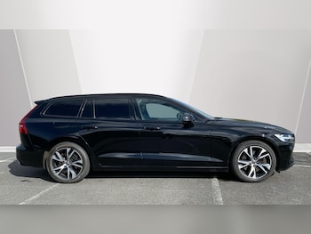 Used Volvo V60 2021 for sale - 78309733: Photo