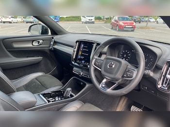 Used Volvo XC40 2021 for sale - 79163796: Photo