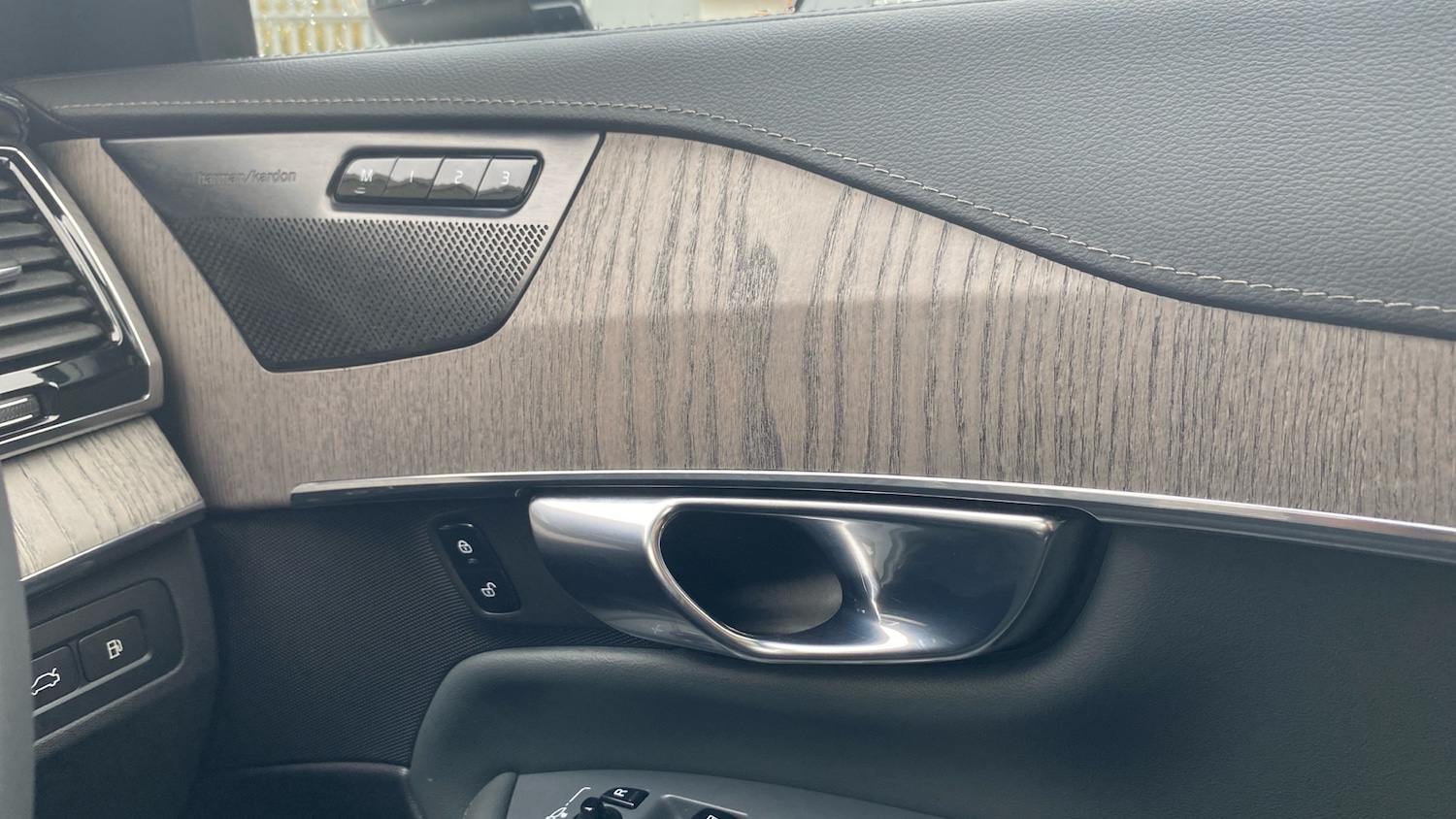 Used Volvo XC90 2022 for sale - 76653243: Photo 15