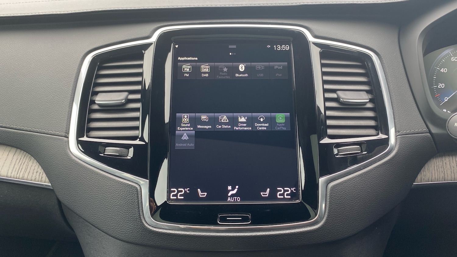 Used Volvo XC90 2022 for sale - 76653243: Photo 31