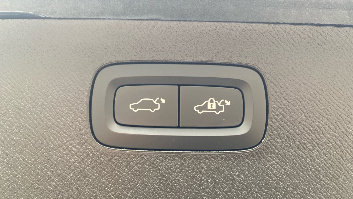 Used Volvo XC90 2022 for sale - 76653243: Photo 47