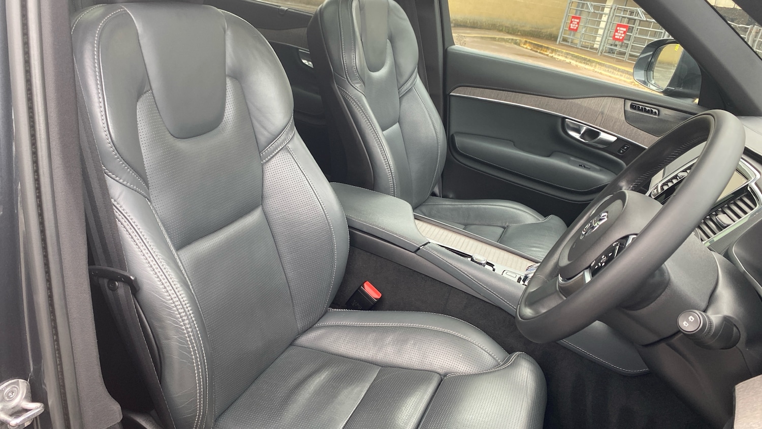 Used Volvo XC90 2022 for sale - 76653243: Photo 9