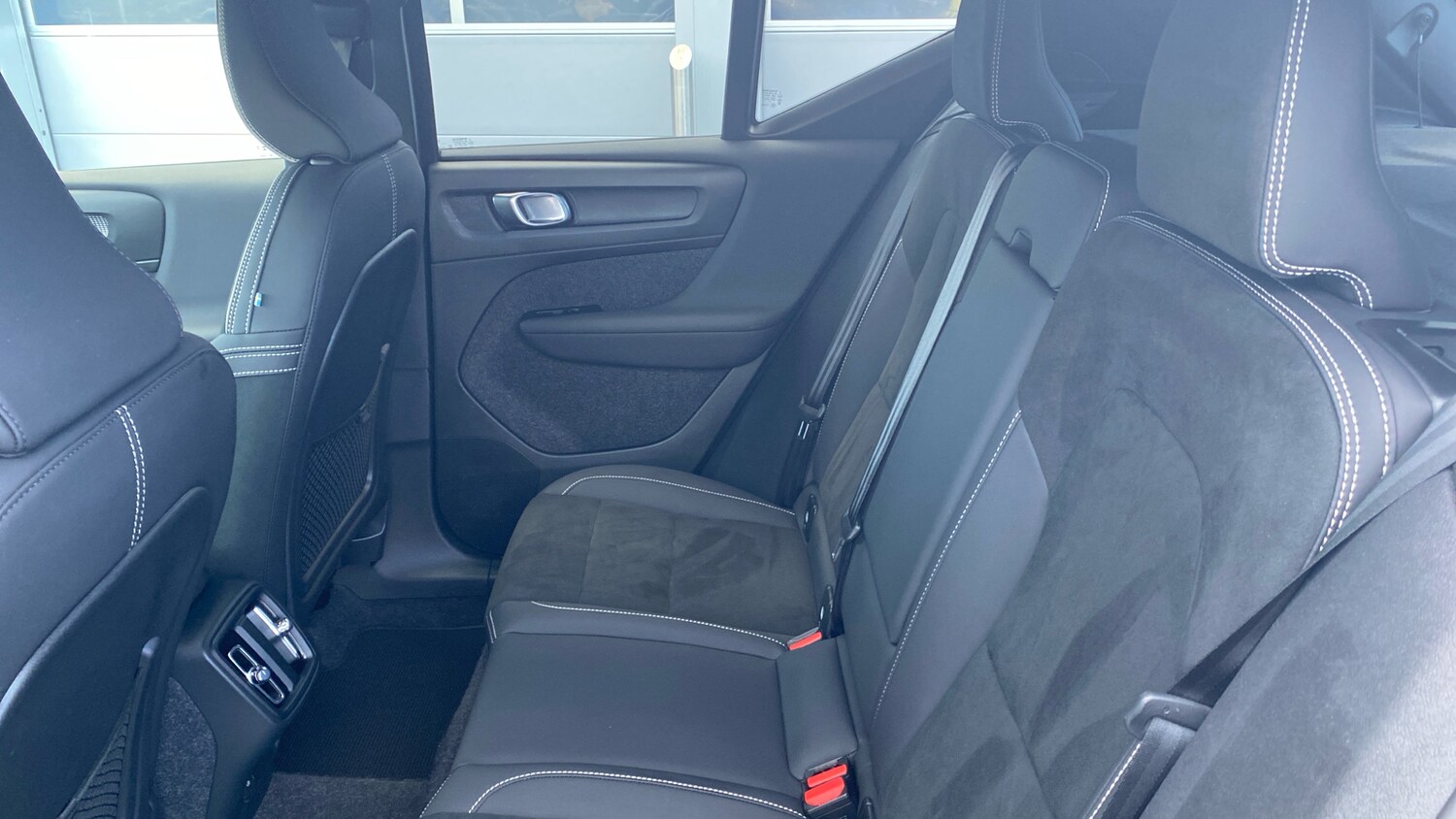 Used Volvo XC40 2025 for sale - 77487047: Photo 10