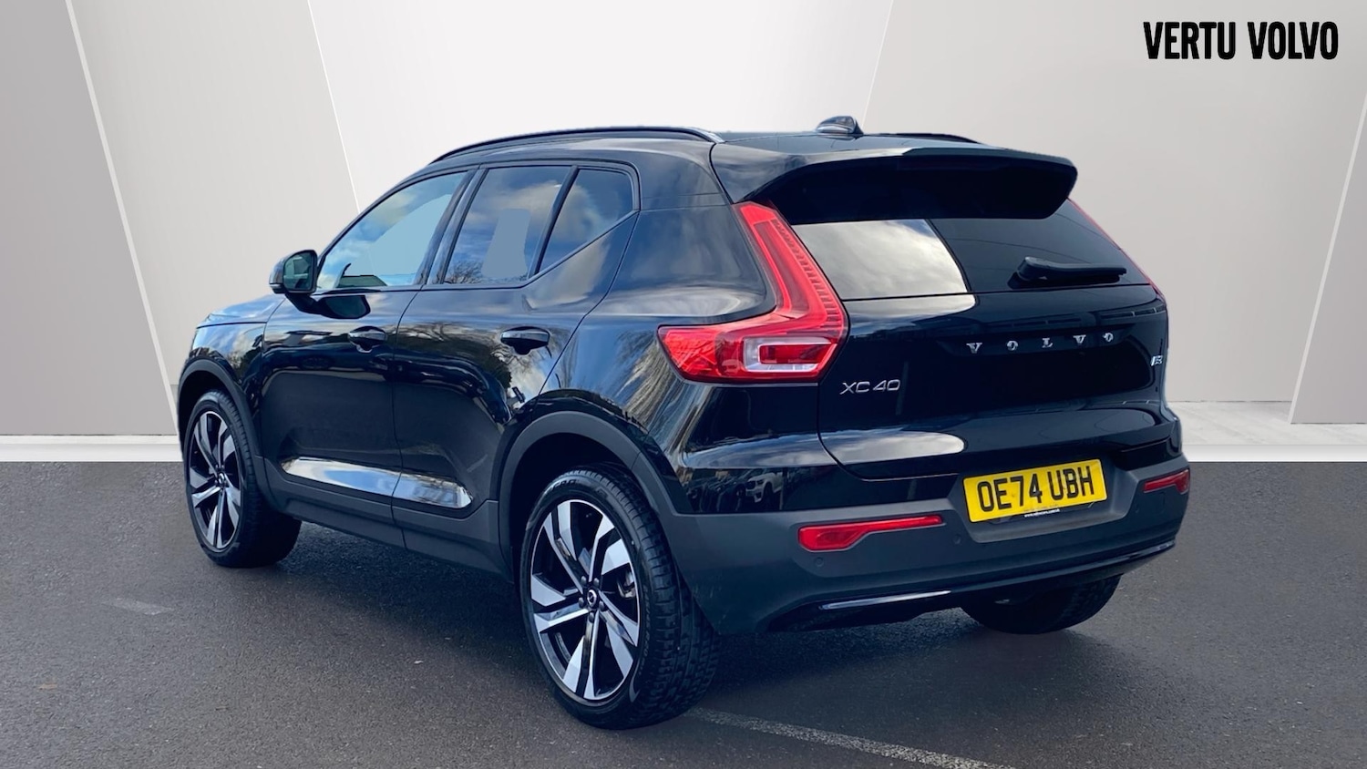 Used Volvo XC40 2025 for sale - 77487047: Photo 2
