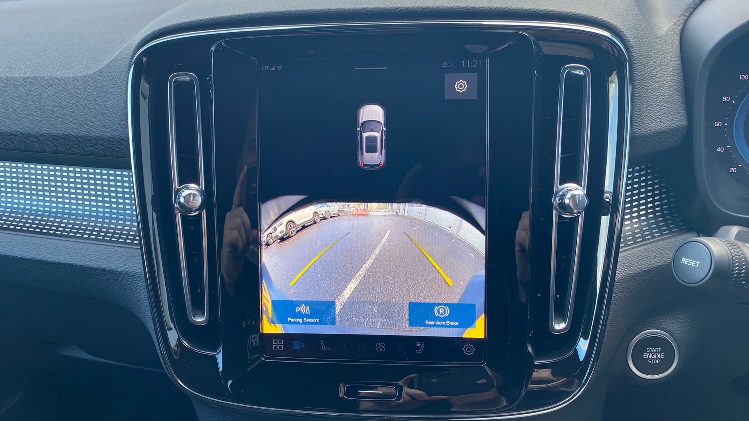 Used Volvo XC40 2025 for sale - 77487047: Photo 31