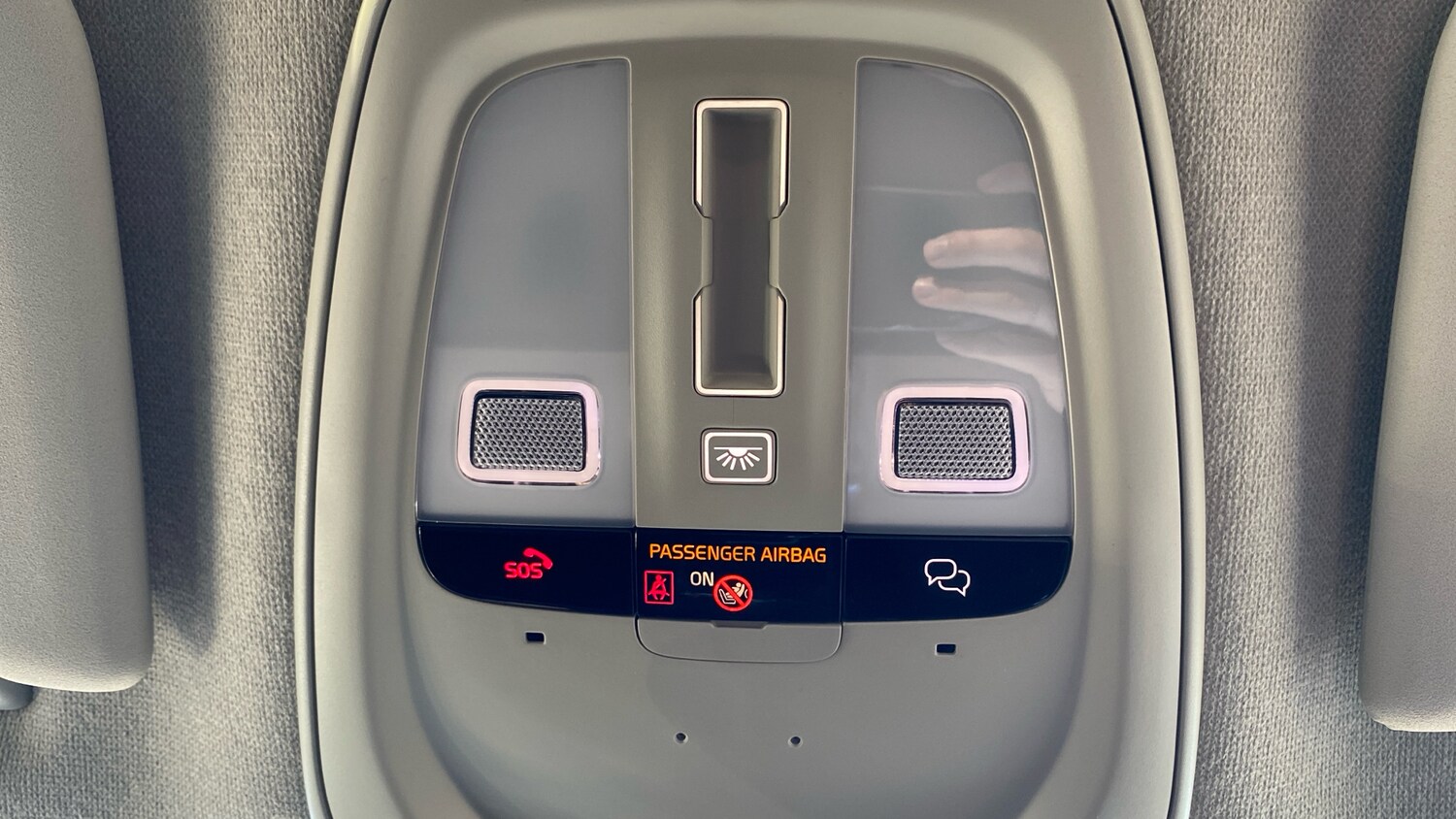 Used Volvo XC40 2024 for sale - 76738665: Photo 21