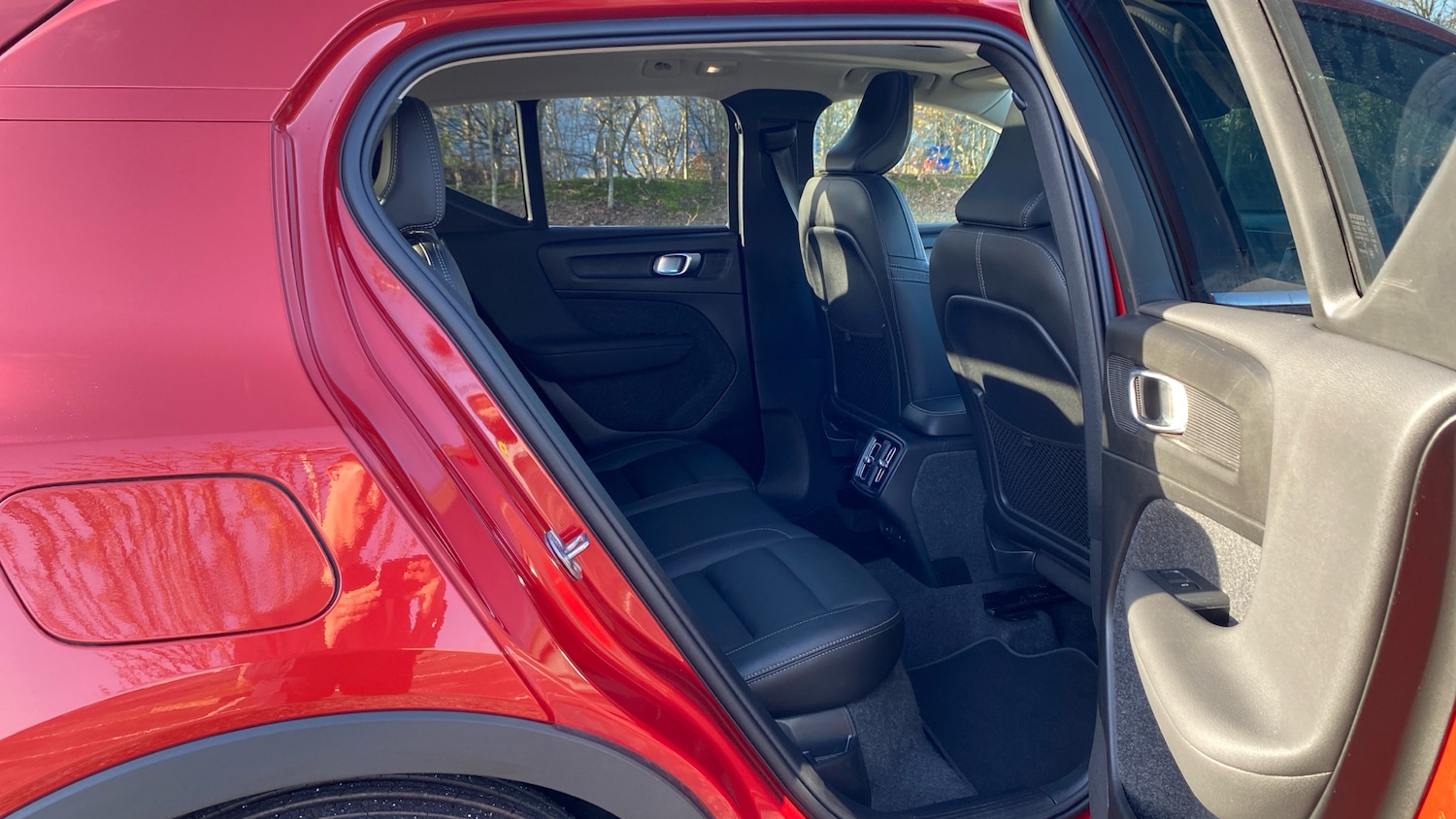 Used Volvo XC40 2024 for sale - 76738665: Photo 6