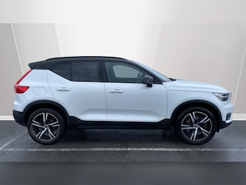 Used Volvo XC40 2021 for sale - 76796852: Photo
