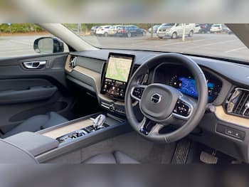 Used Volvo XC60 2025 for sale - 79502928: Photo