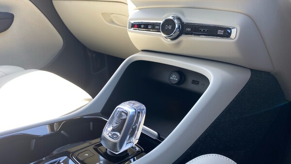 Used Volvo XC40 2022 for sale - 75443733: Photo 14