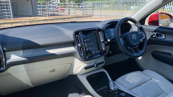 Used Volvo XC40 2022 for sale - 75443733: Photo 4