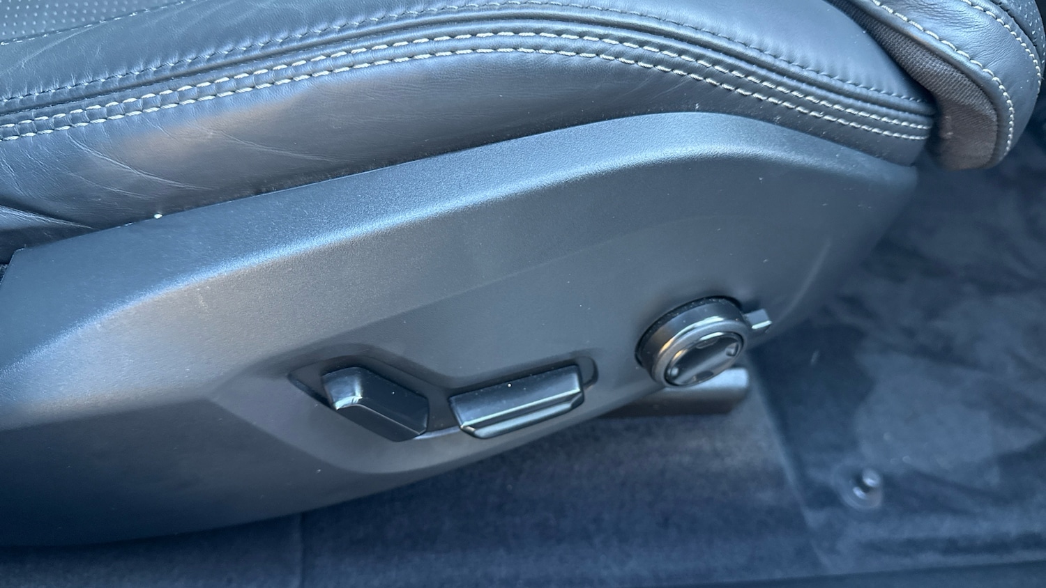 Used Volvo XC60 2025 for sale - 77831626: Photo 24