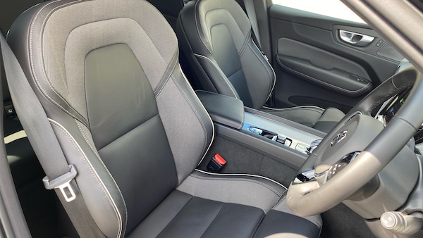Used Volvo XC60 2024 for sale - 75283057: Photo 9