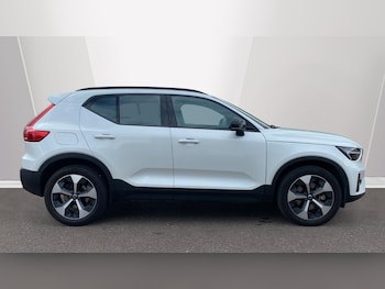 Used Volvo XC40 2025 for sale - 78980054: Photo