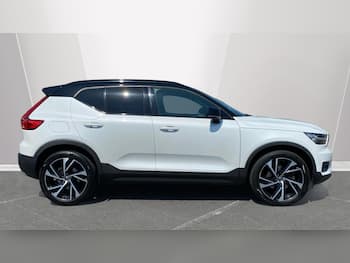 Used Volvo XC40 2018 for sale - 79271355: Photo
