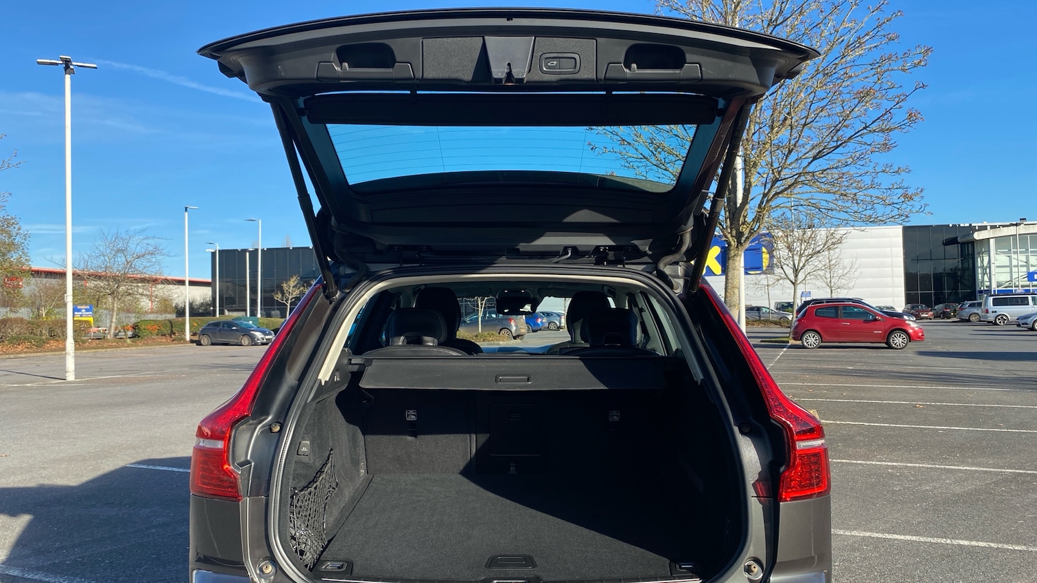 Used Volvo XC60 2019 for sale - 76653279: Photo 13