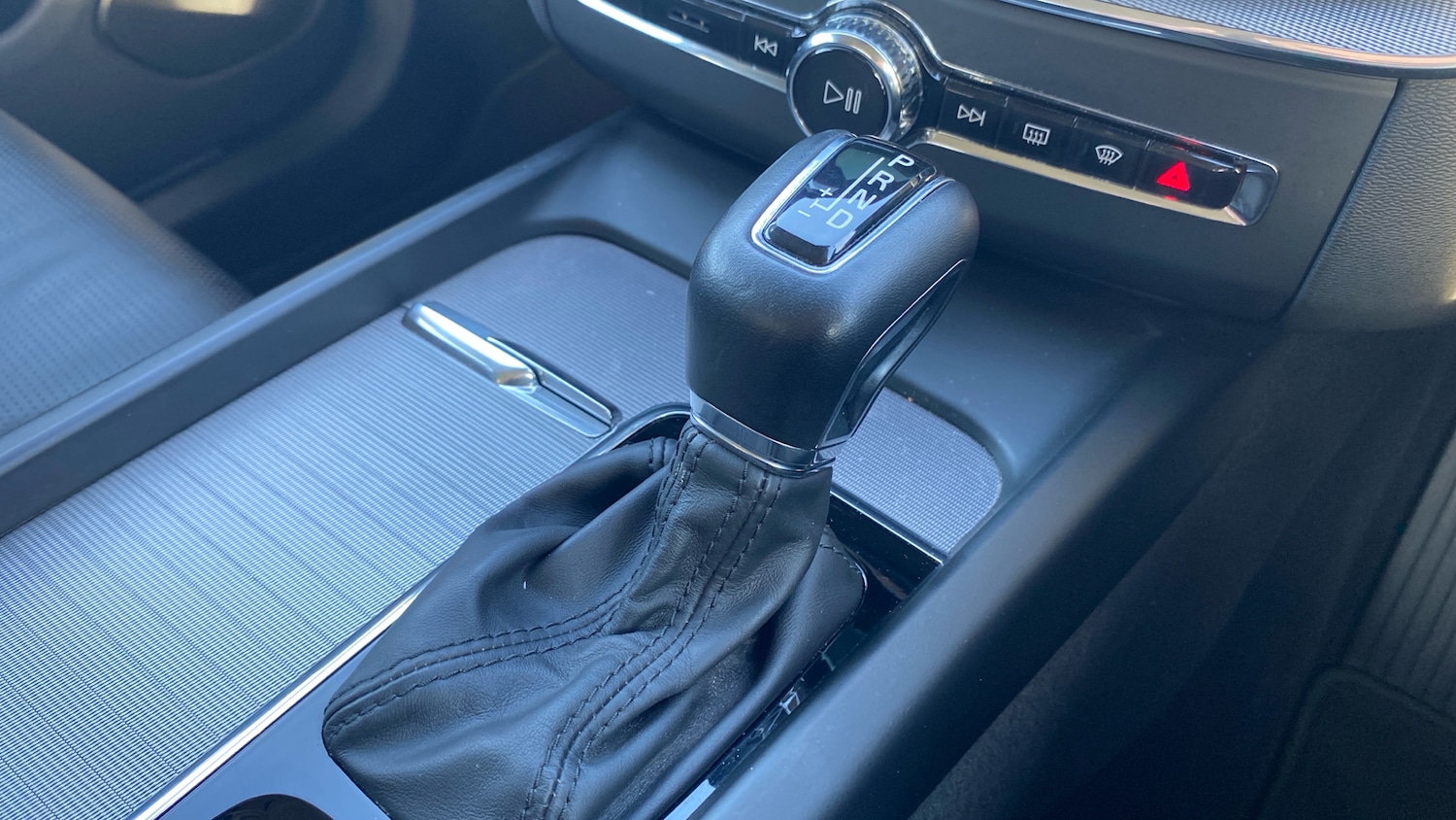 Used Volvo XC60 2019 for sale - 76653279: Photo 21