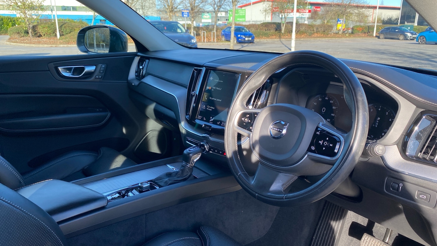 Used Volvo XC60 2019 for sale - 76653279: Photo 4