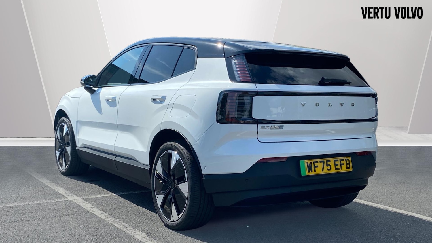 Used Volvo EX30 2025 for sale - 76653297: Photo 2