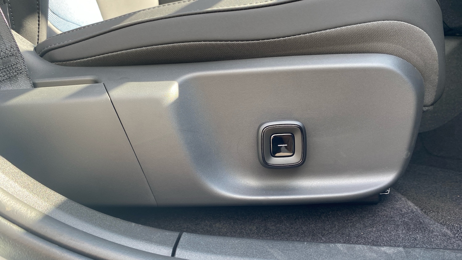 Used Volvo EX30 2025 for sale - 76653297: Photo 40