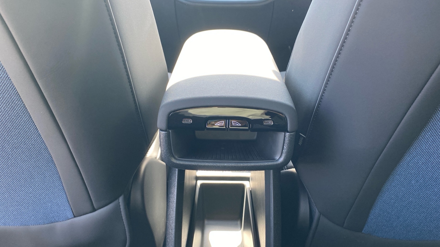 Used Volvo EX30 2025 for sale - 76653297: Photo 41