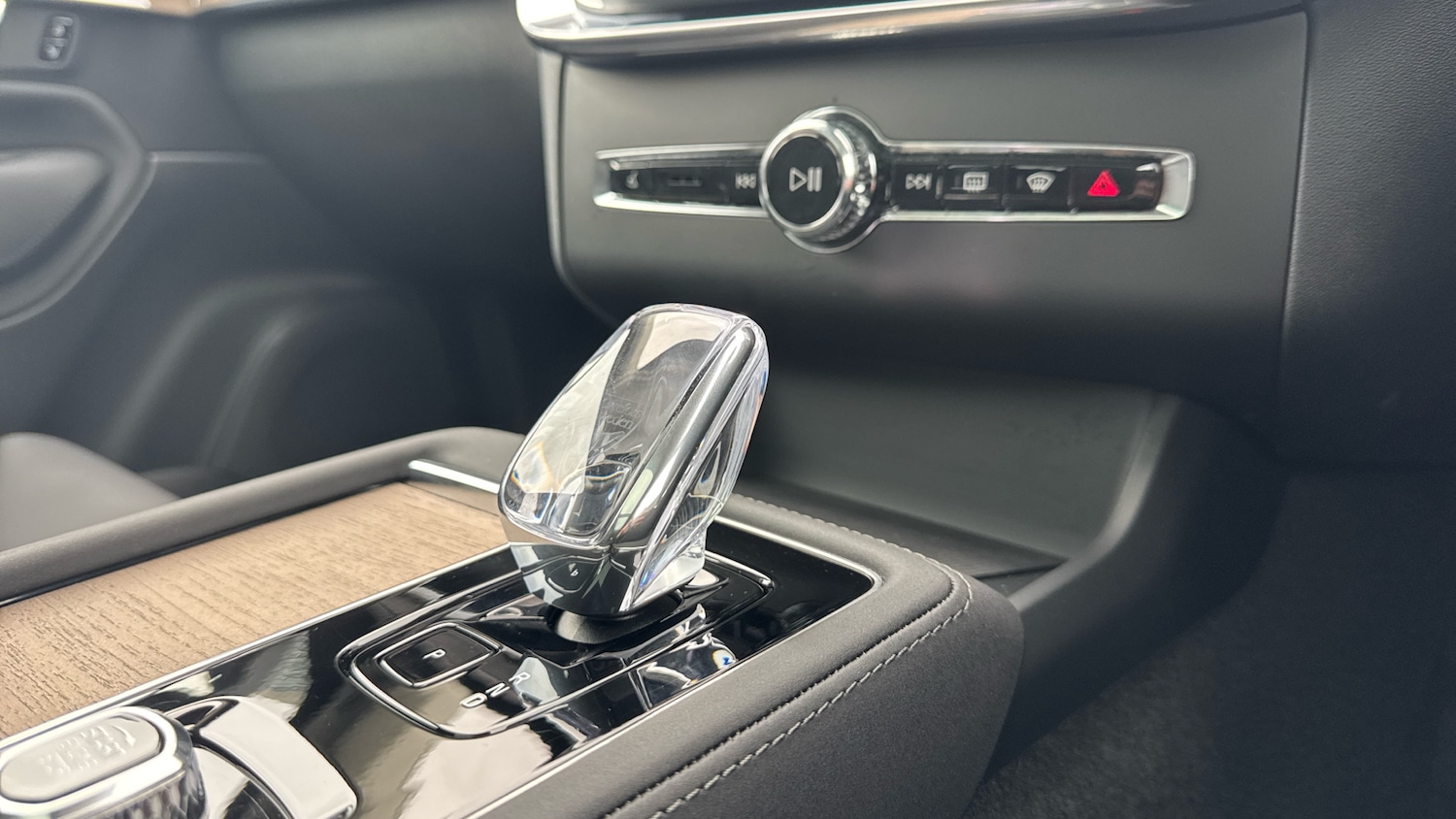 Used Volvo XC90 2025 for sale - 76653247: Photo 14