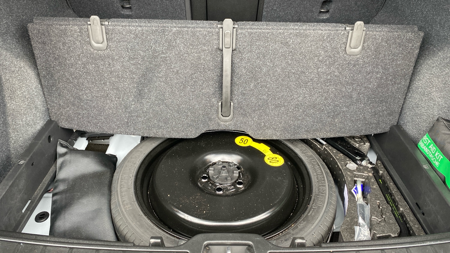 Used Volvo XC40 2023 for sale - 76653337: Photo 29