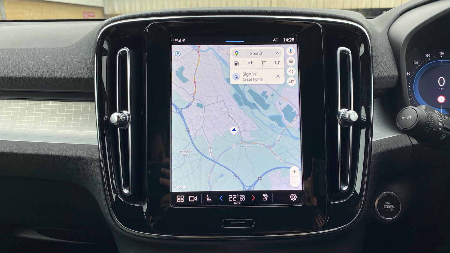 Used Volvo XC40 2023 for sale - 76653337: Photo 40