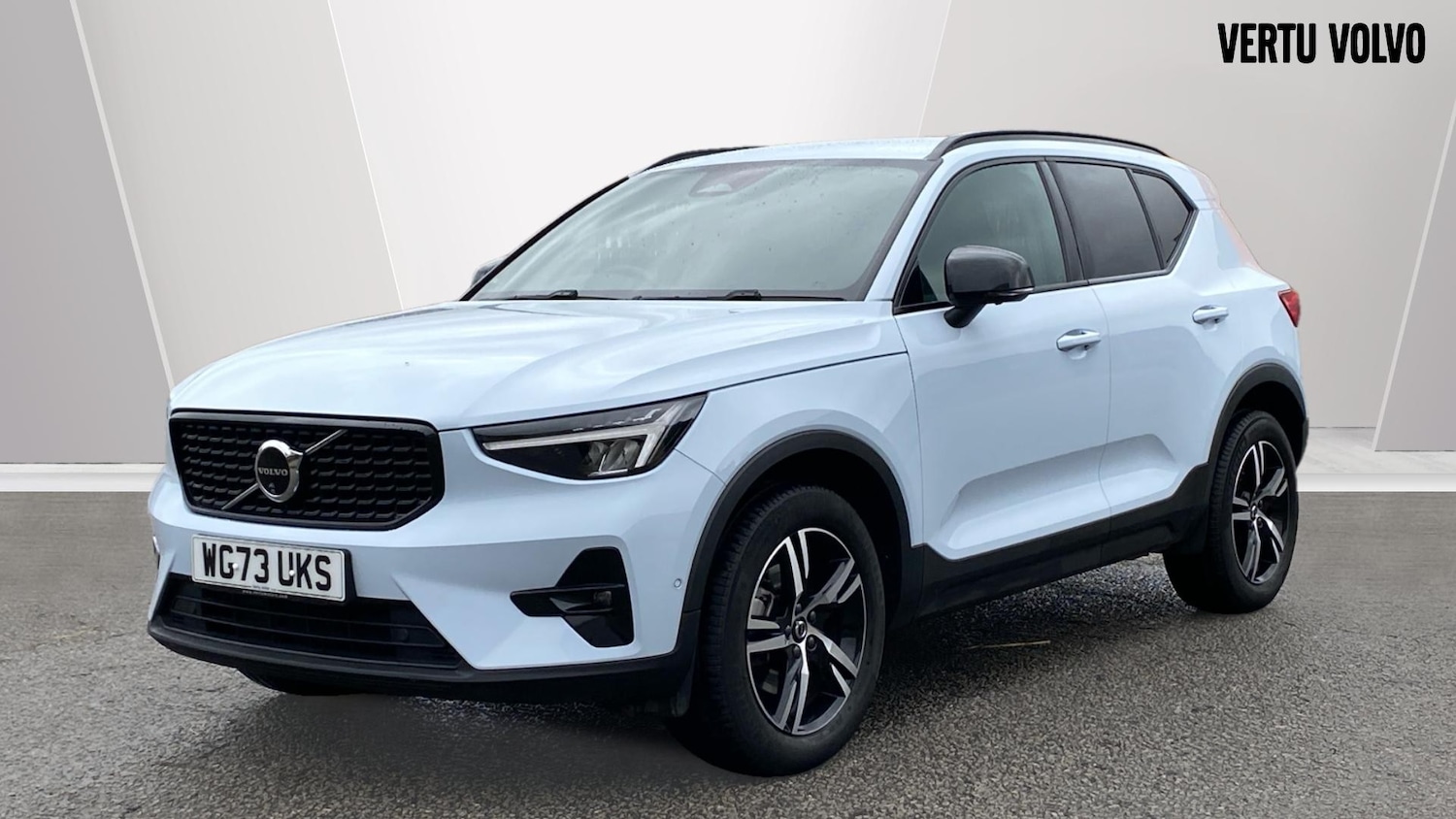 Used Volvo XC40 2023 for sale - 76653337: Photo 6