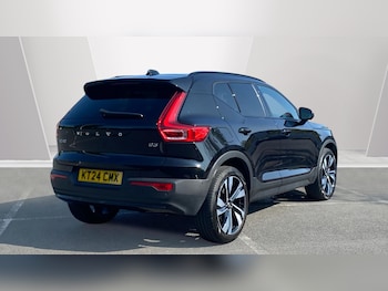 Used Volvo XC40 2024 for sale - 79271820: Photo