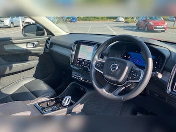 Used Volvo XC40 2024 for sale - 79271820: Photo