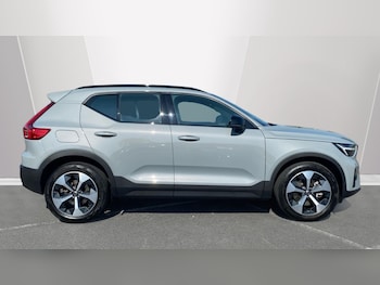Used Volvo XC40 2025 for sale - 79206557: Photo