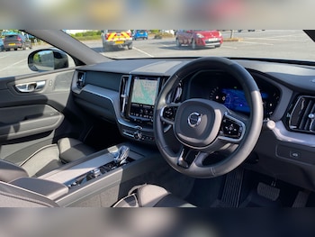 Used Volvo XC60 2022 for sale - 78344411: Photo