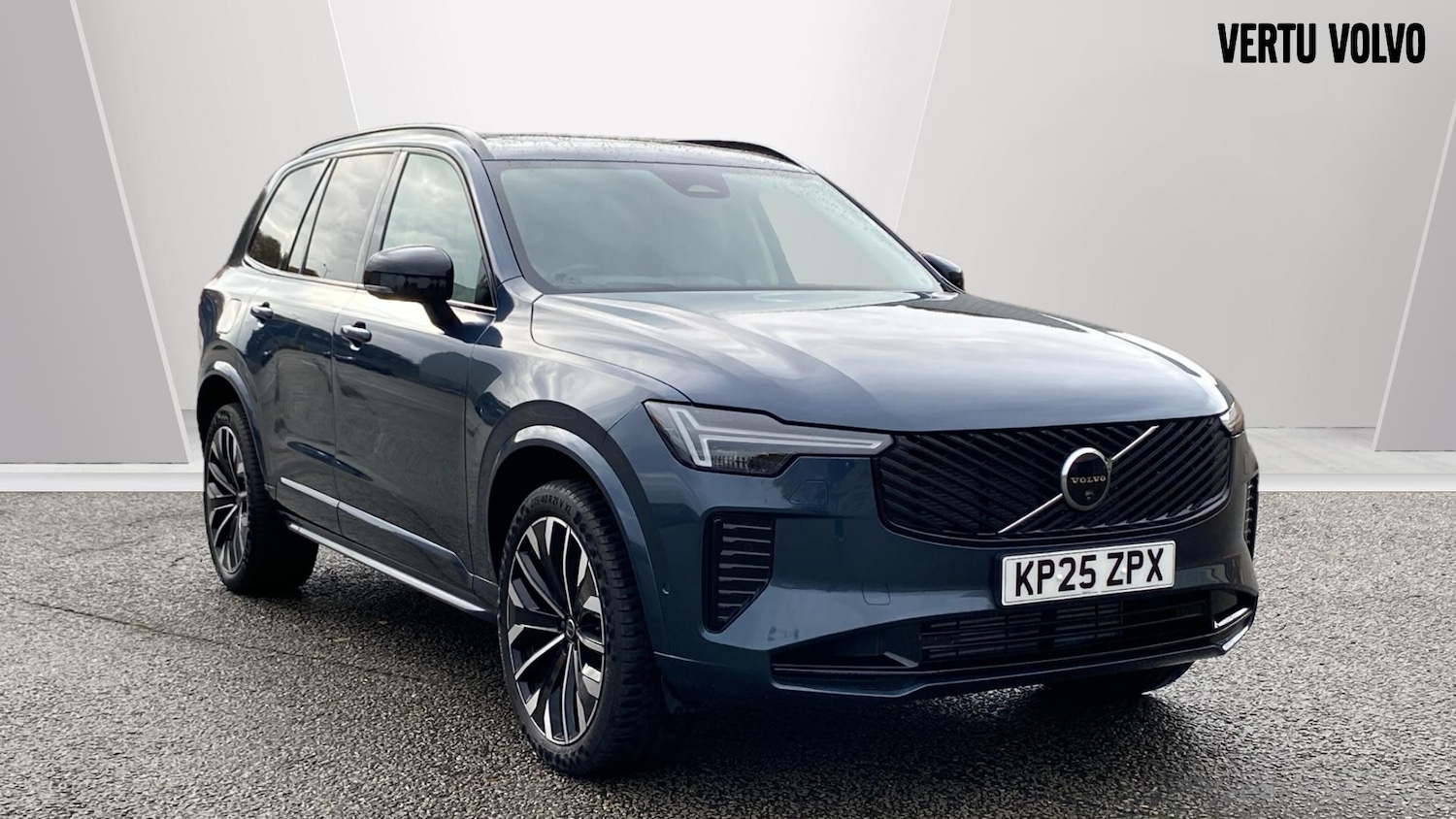 Used Volvo XC90 2025 for sale - 76653245: Photo 1