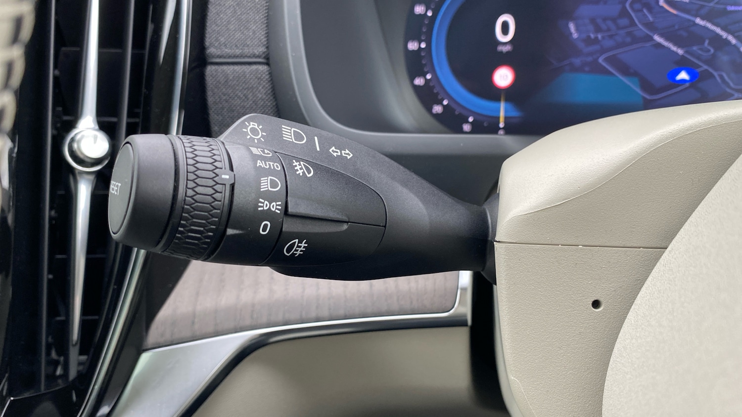 Used Volvo XC90 2025 for sale - 76653245: Photo 23