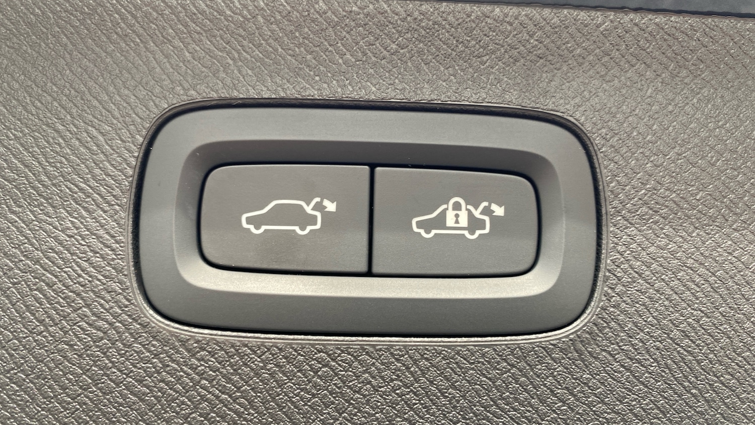 Used Volvo XC90 2025 for sale - 76653245: Photo 50