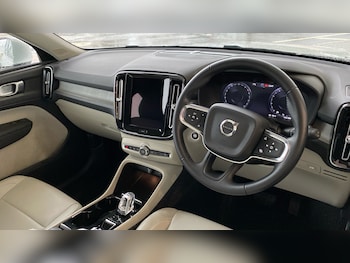 Used Volvo XC40 2020 for sale - 77367495: Photo