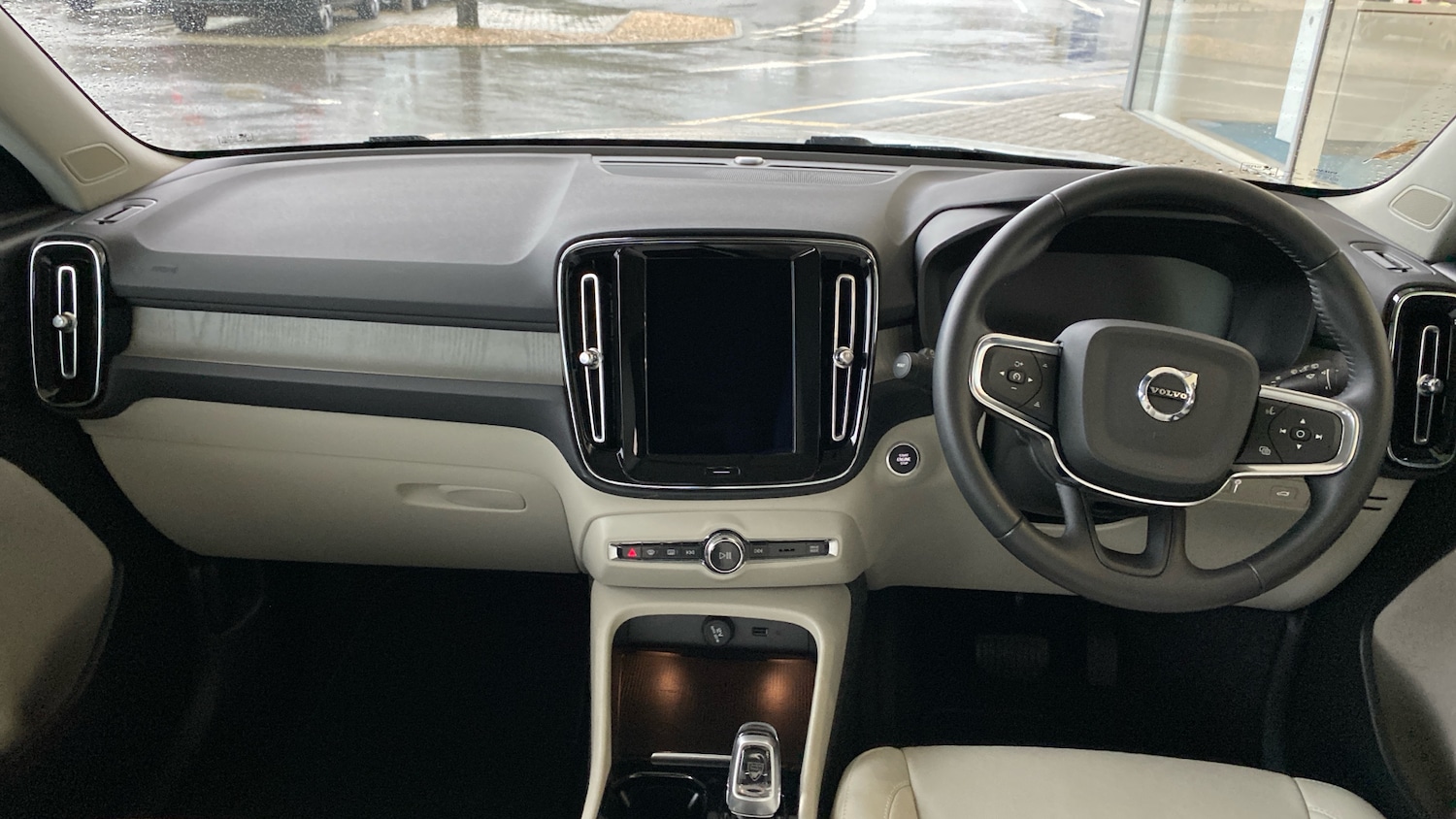 Used Volvo XC40 2020 for sale - 77367495: Photo 5