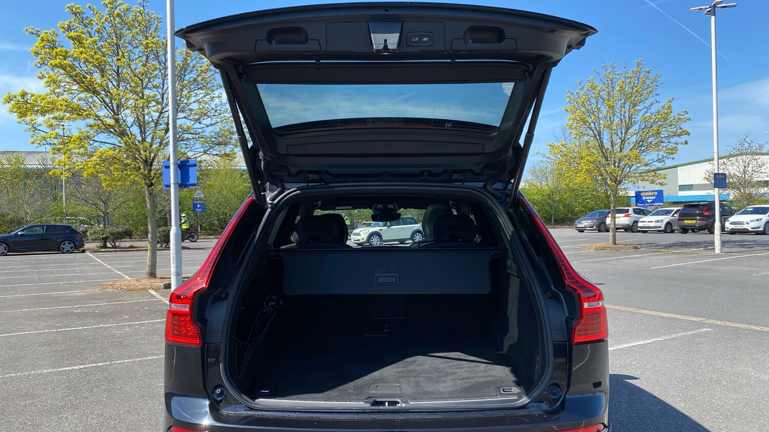 Used Volvo XC60 2025 for sale - 78224025: Photo 13