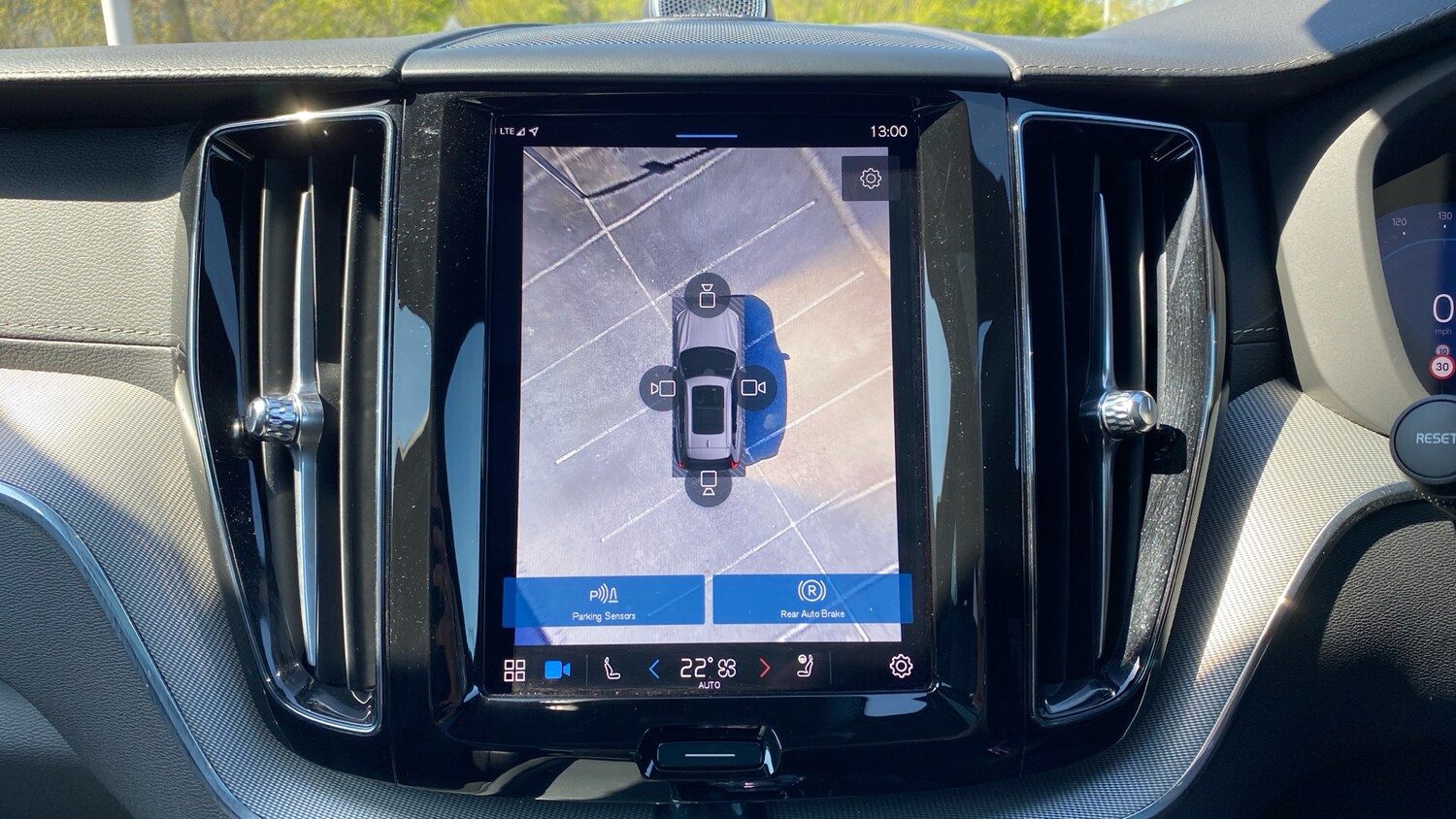 Used Volvo XC60 2025 for sale - 78224025: Photo 16