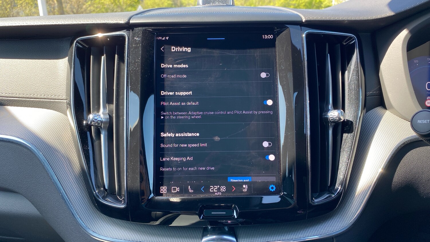 Used Volvo XC60 2025 for sale - 78224025: Photo 22