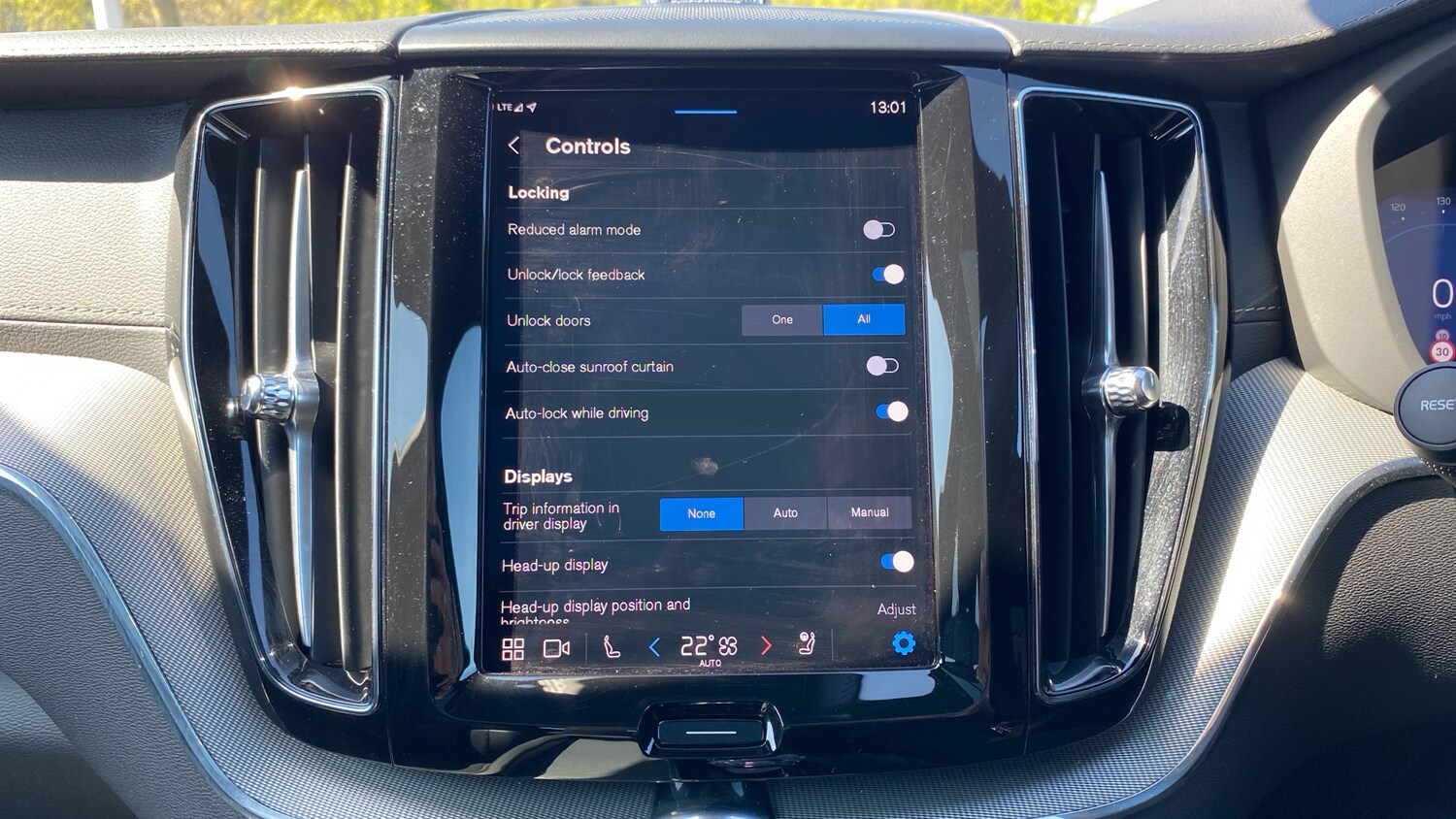 Used Volvo XC60 2025 for sale - 78224025: Photo 25